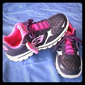 Skechers GOwalk Flash